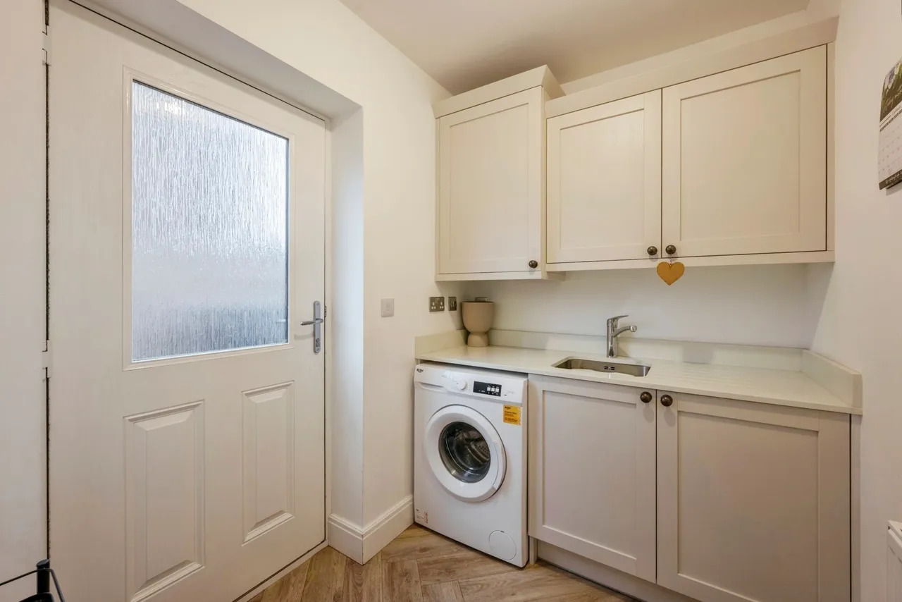 Haydn Griffiths Way, Armthorpe, Doncaster, South Yorkshire, DN3, photo 9