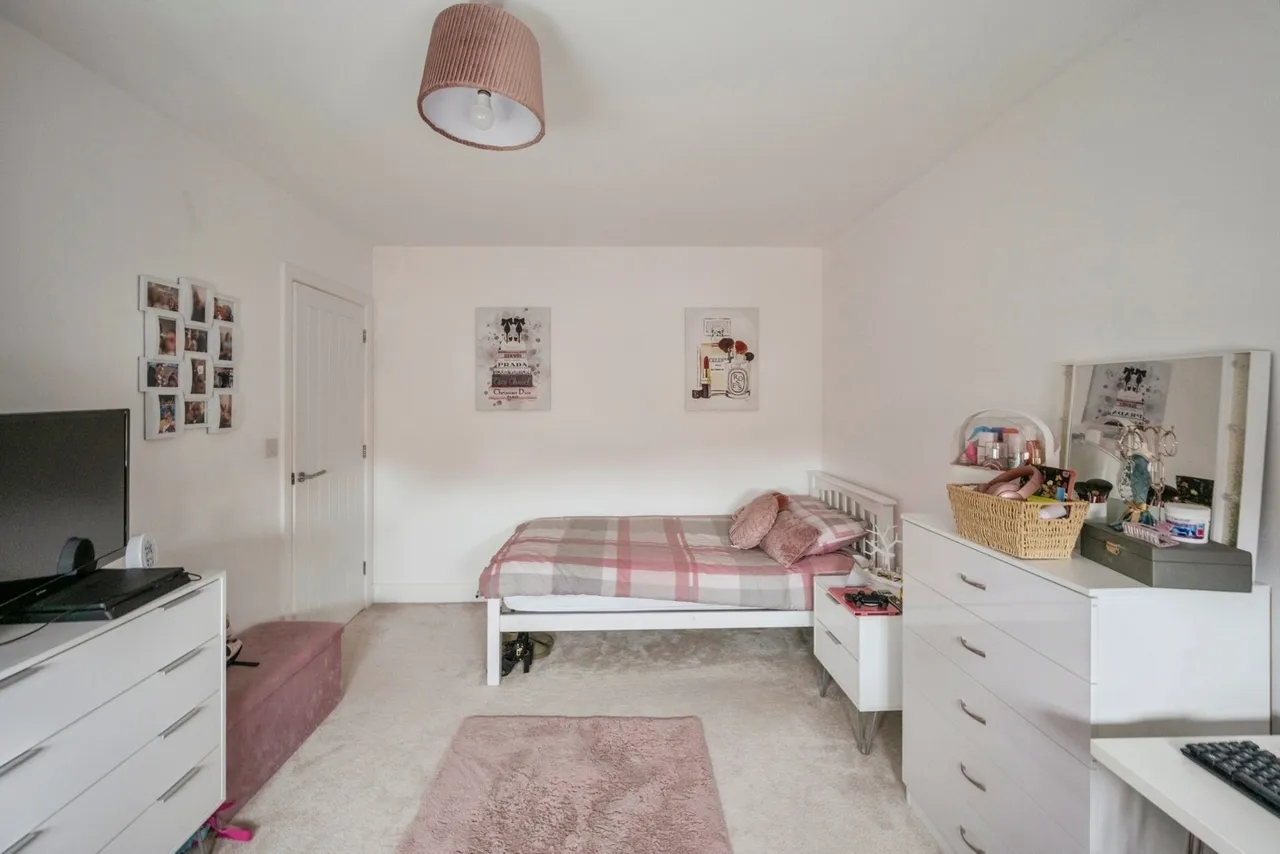 Haydn Griffiths Way, Armthorpe, Doncaster, South Yorkshire, DN3, photo 13