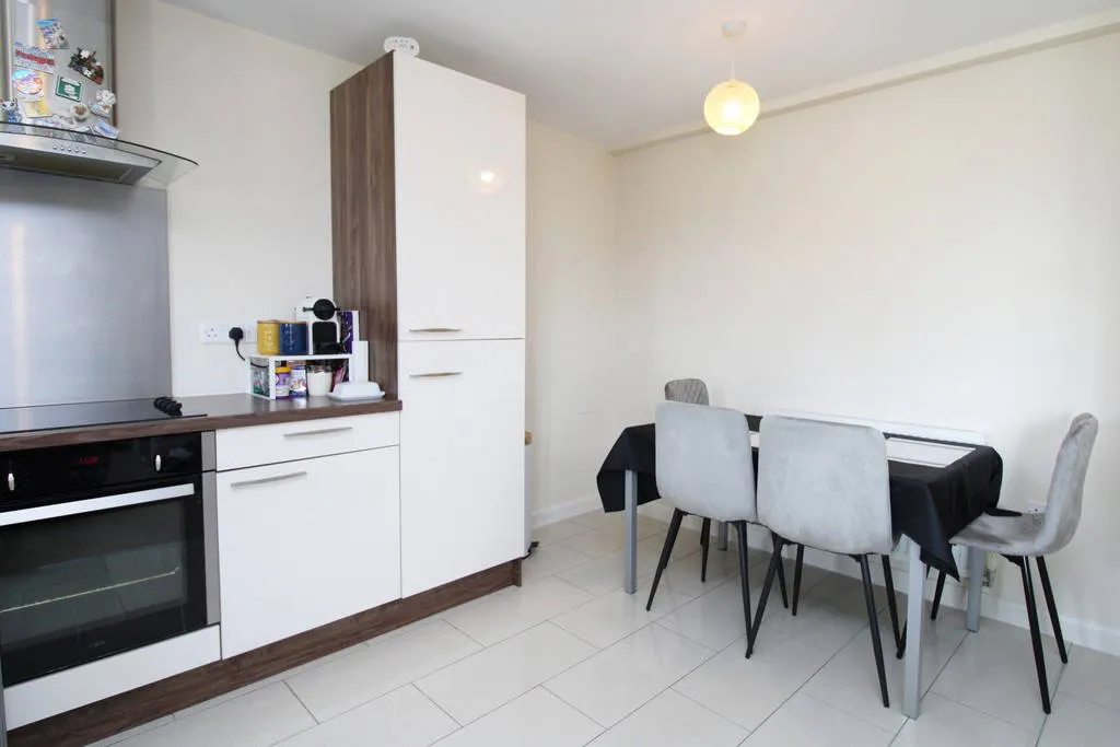 Hillmorton Road, Rugby, CV22 5AE, photo 4