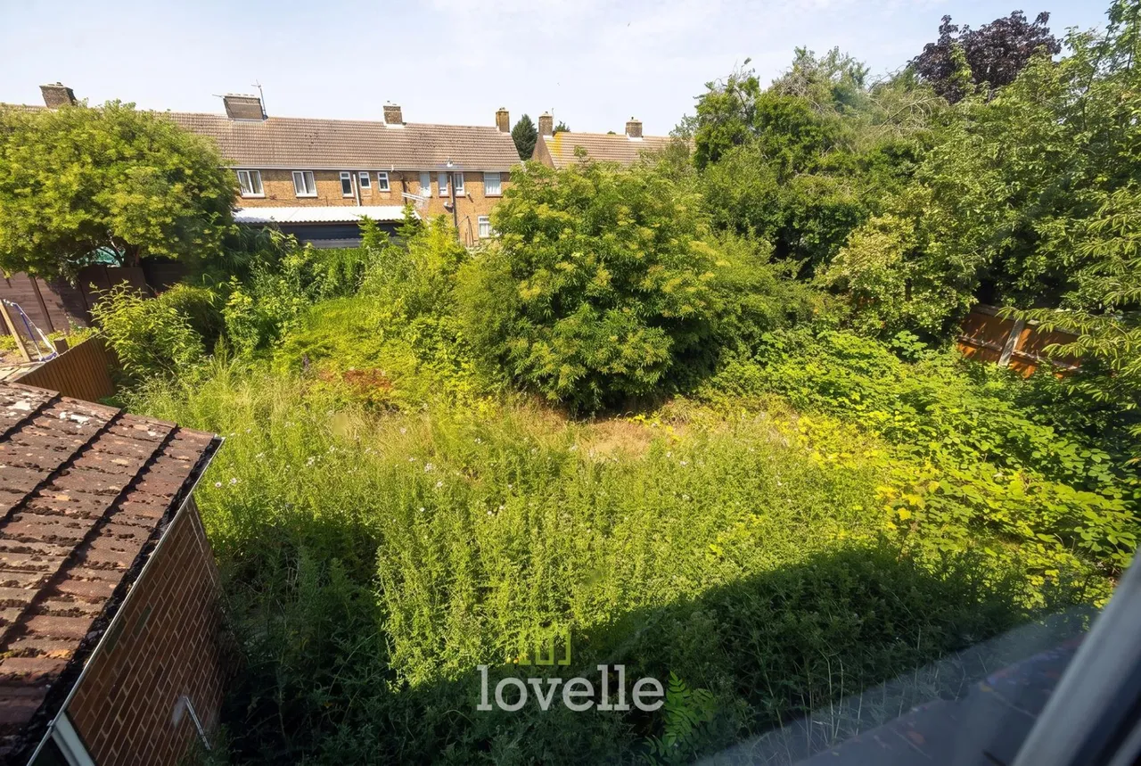 Bonby Grove, Grimsby, DN33, photo 10