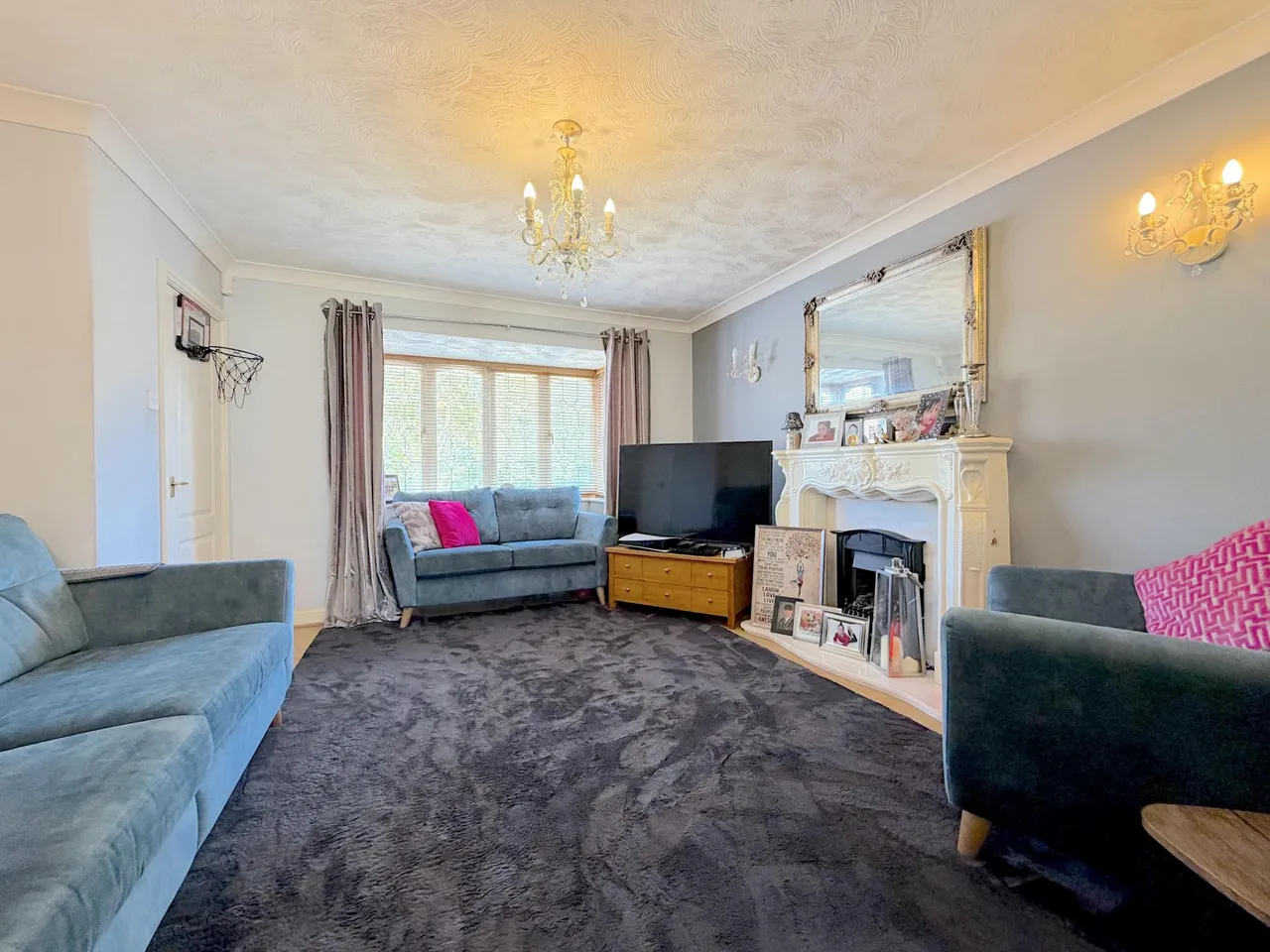 Halecroft Avenue, Wednesfield, Wolverhampton, WV11, photo 2
