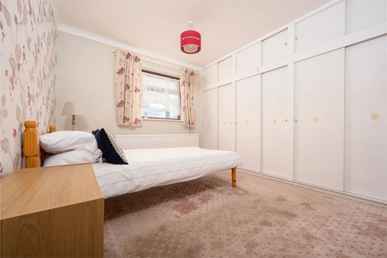 Valley Rise, Kettering, NN14, photo 5