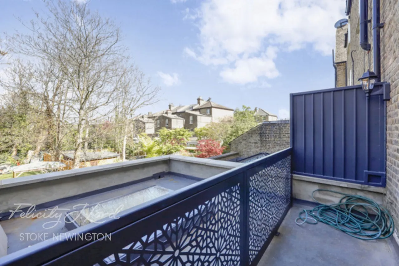 Hillmarton Road, London, photo 8