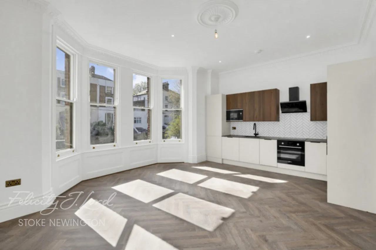 Hillmarton Road, London, photo 3