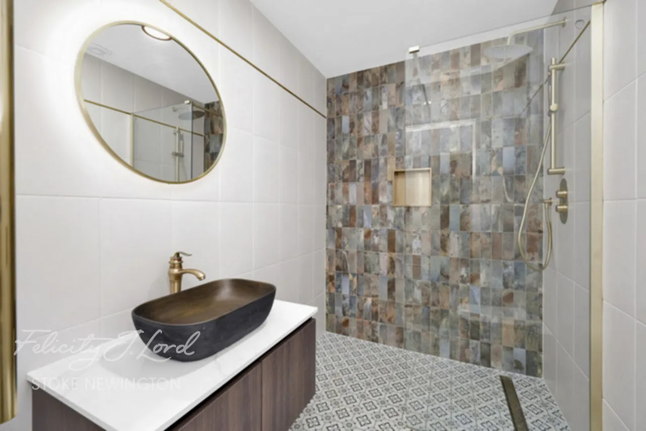 Hillmarton Road, London, photo 18