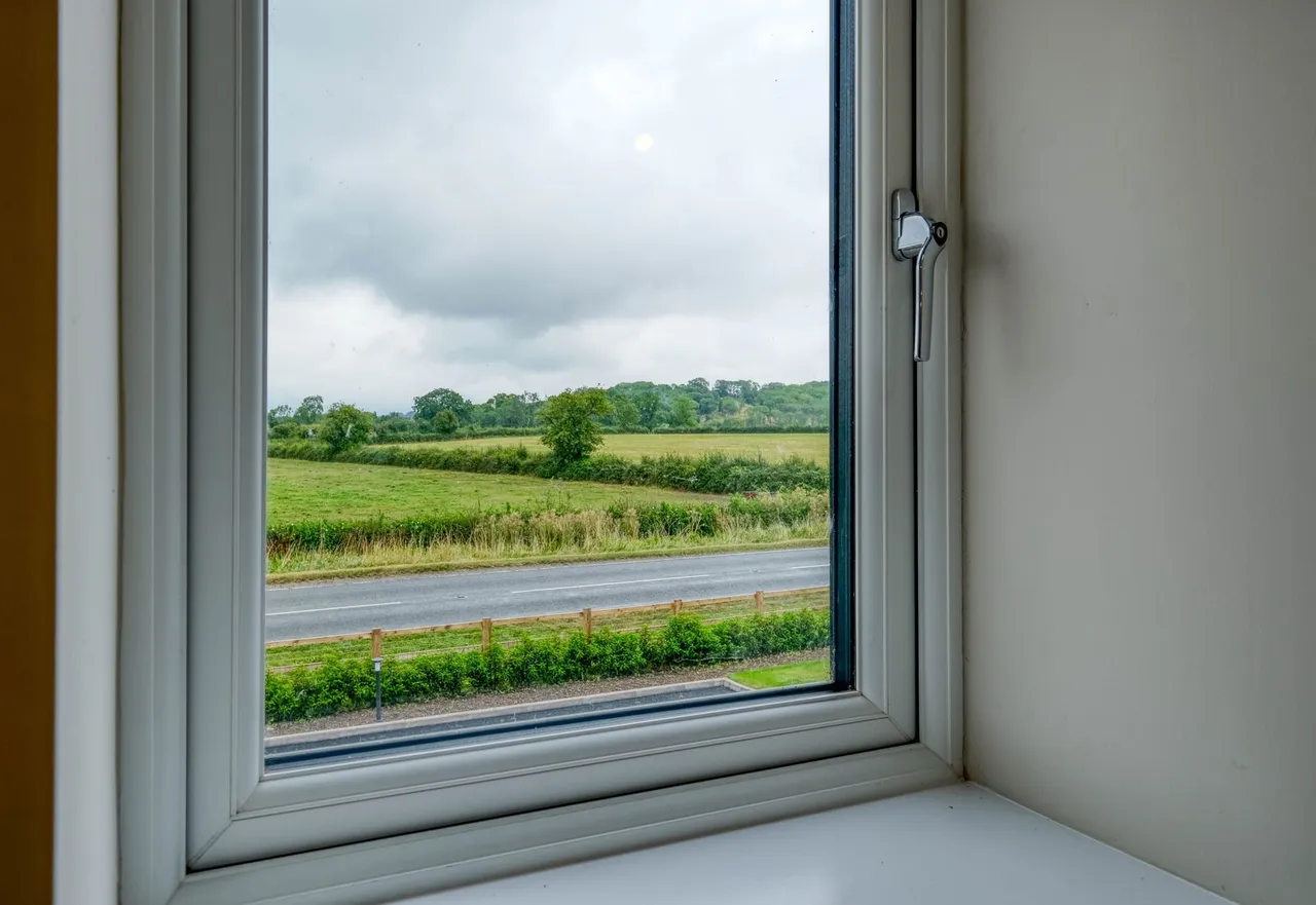 Droitwich Road, Bradley Green, B96, photo 5
