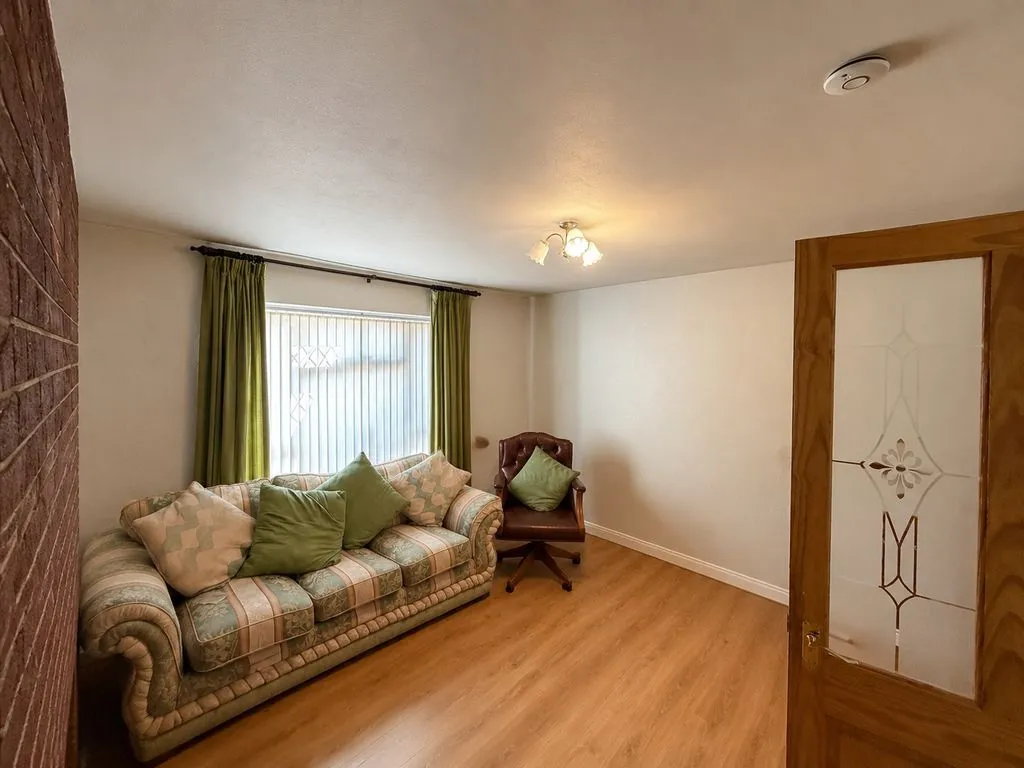 Jenner Road, Walsall, WS2, photo 2