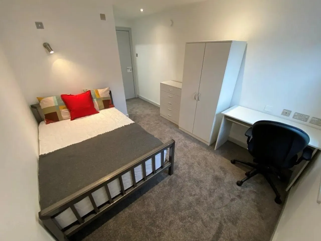 Middle Street, Beeston, NG9, photo 3