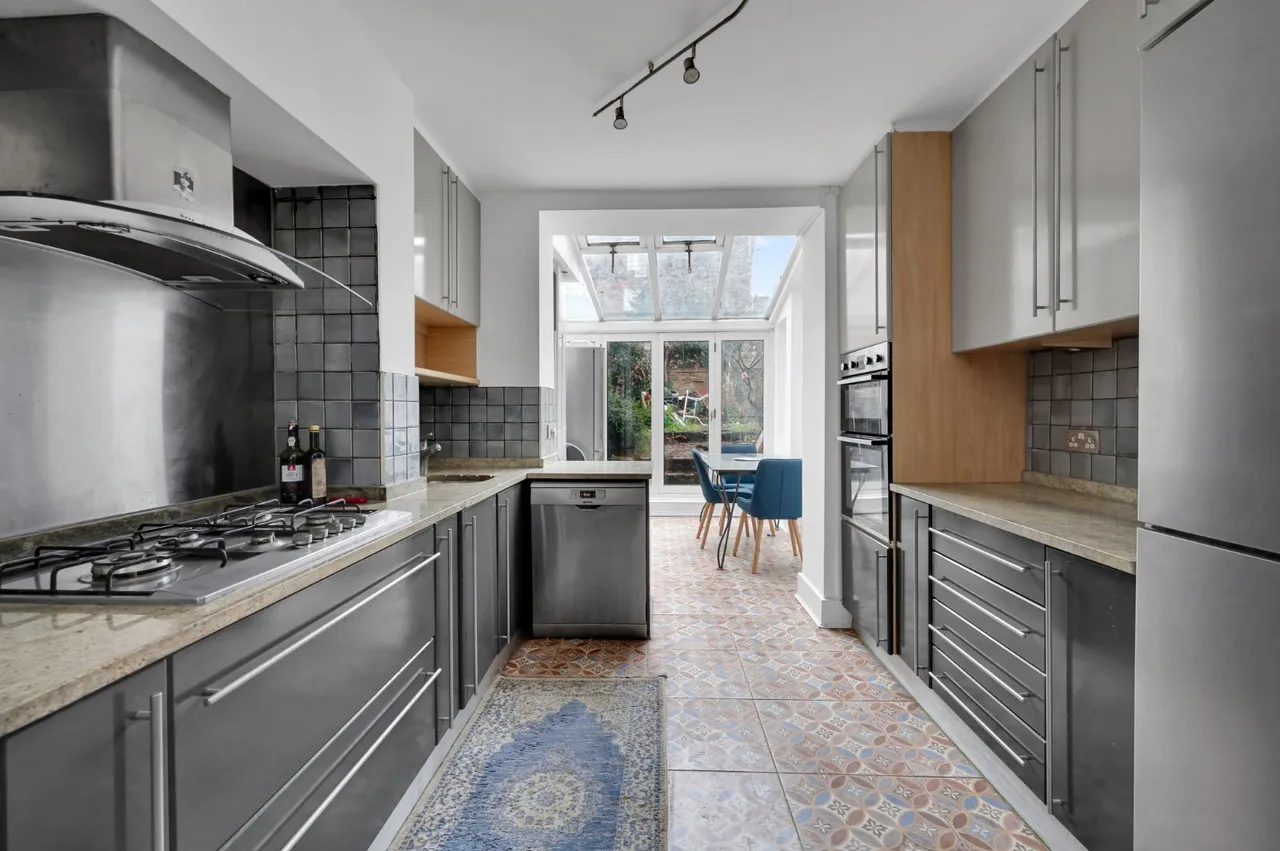 Eburne Road, Islington, N7, photo 11