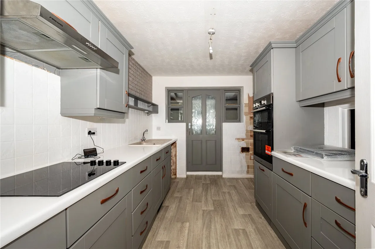 Newton Close, Redditch, Worcestershire, B98 7YR, photo 3
