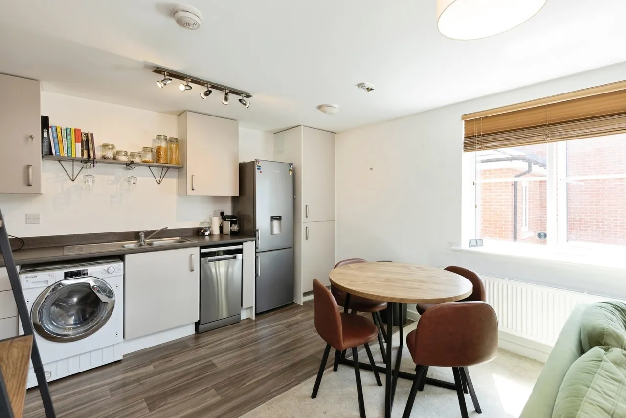 Brickfield Drive, Cheltenham, GL51, photo 5
