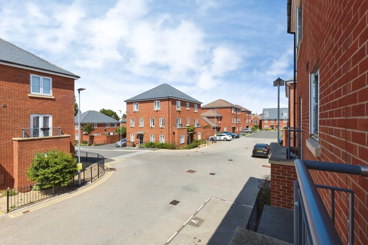 Brickfield Drive, Cheltenham, GL51, photo 12