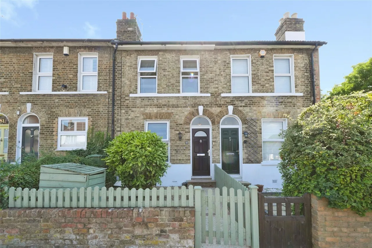 2 bed house for sale — White Horse Hill, Chislehurst, Kent, BR7