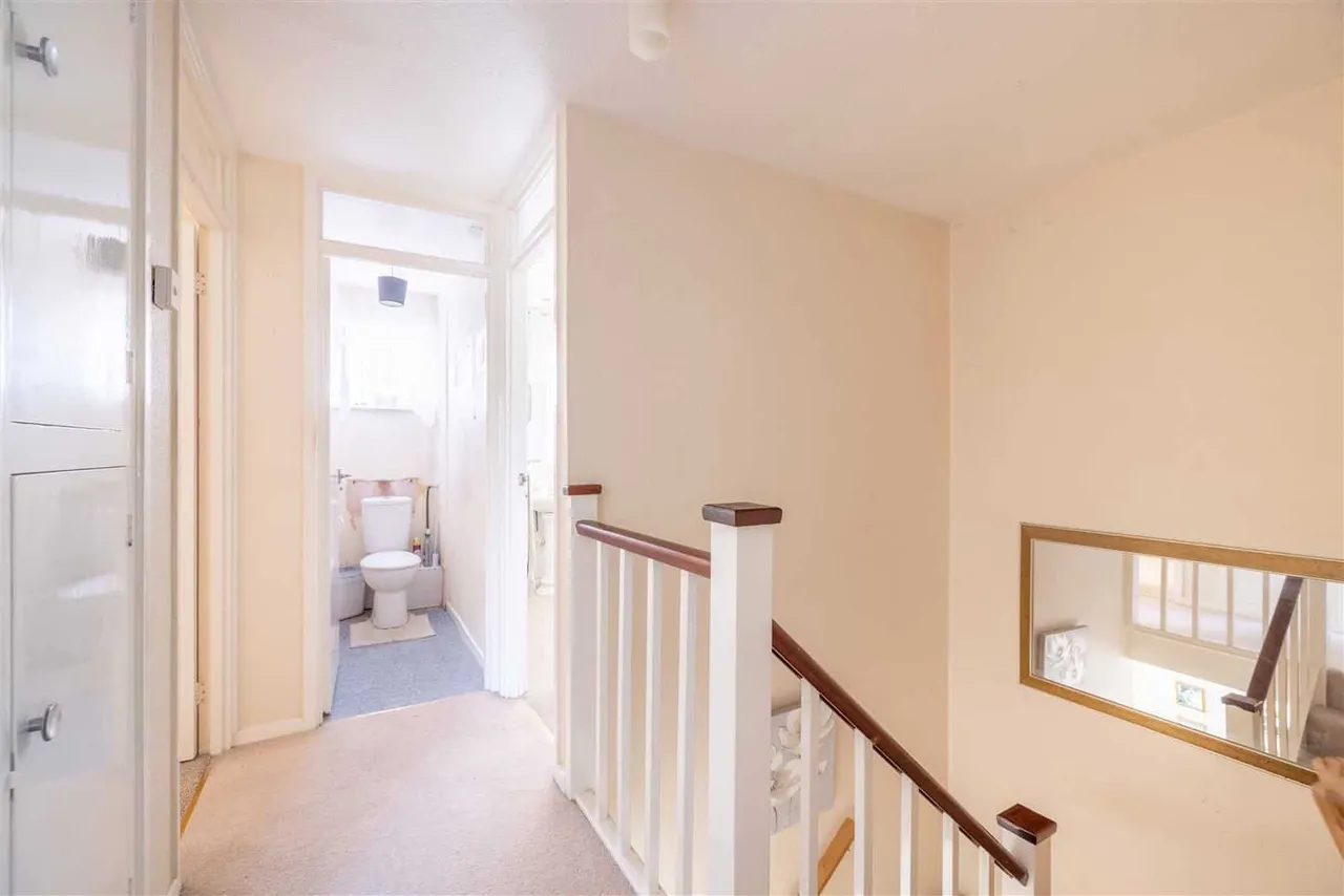 Wyatt Road, Windsor, SL4 4PF, photo 11