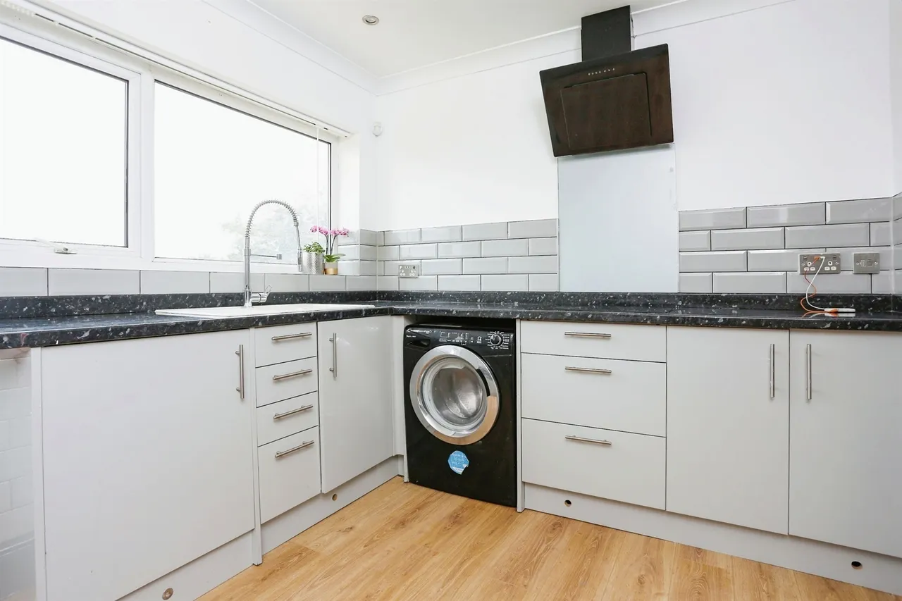 Ballater Close, Leicester, LE5, photo 4