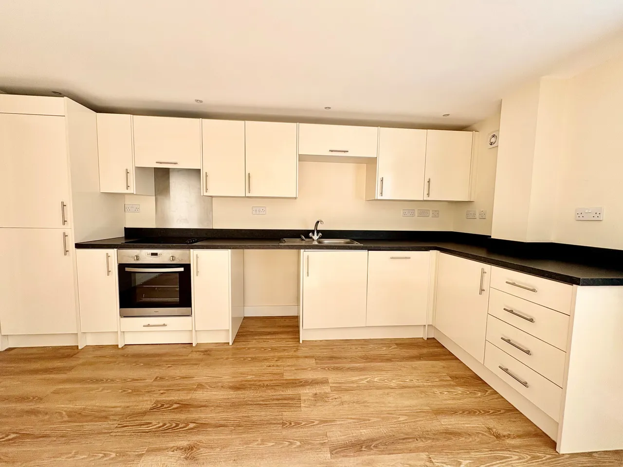 Chichester Close, Rainham, ME8, photo 3