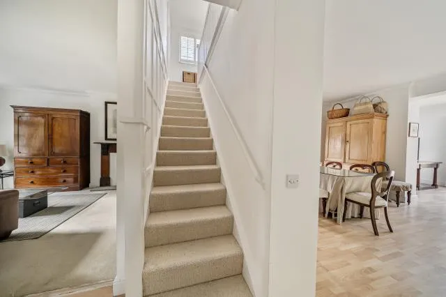 Kennel Lane, Windlesham, GU20, photo 15