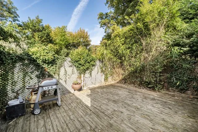 Kennel Lane, Windlesham, GU20, photo 21
