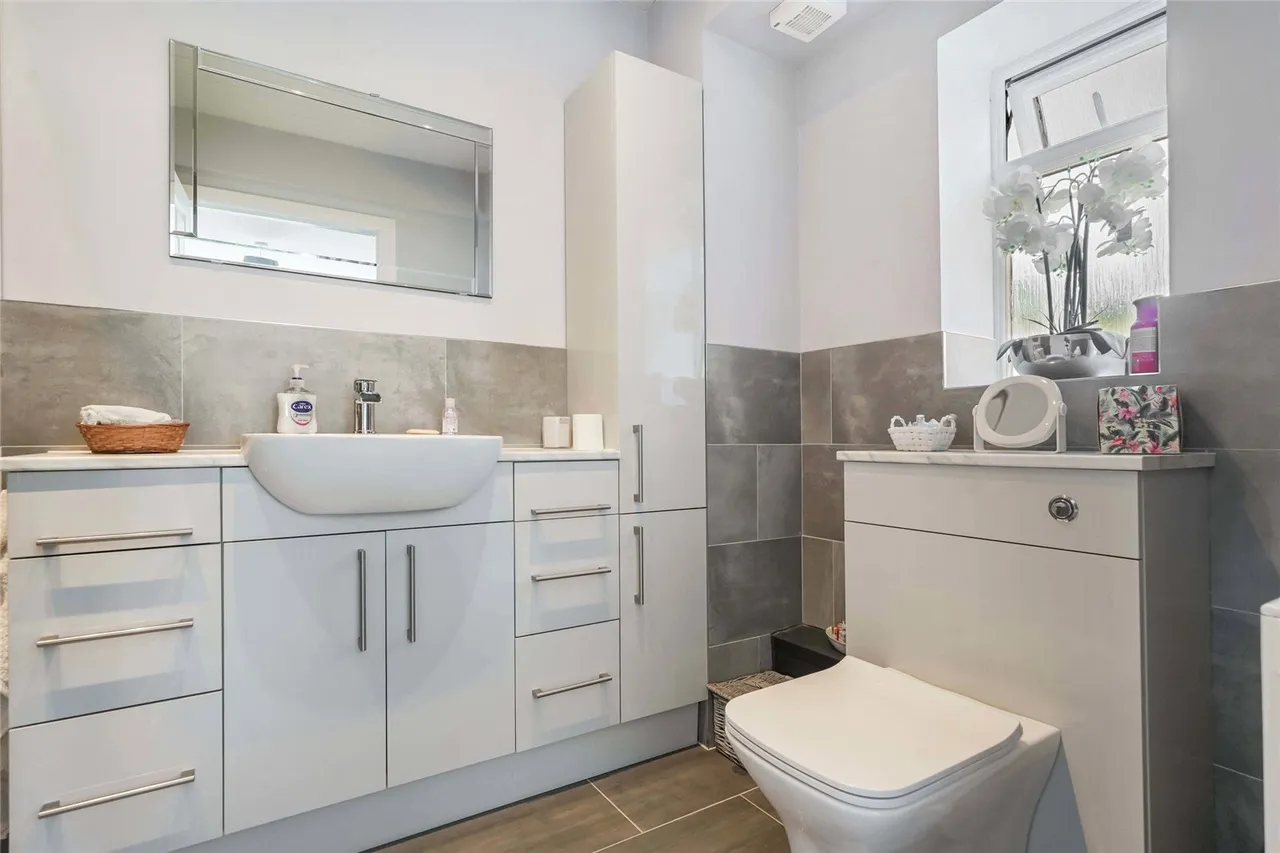 Arlehaven, Birkhill Road, Stirling, Stirlingshire, FK7, photo 8