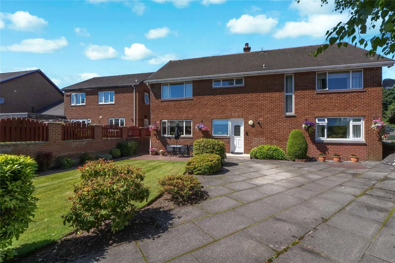 Arlehaven, Birkhill Road, Stirling, Stirlingshire, FK7, photo 21