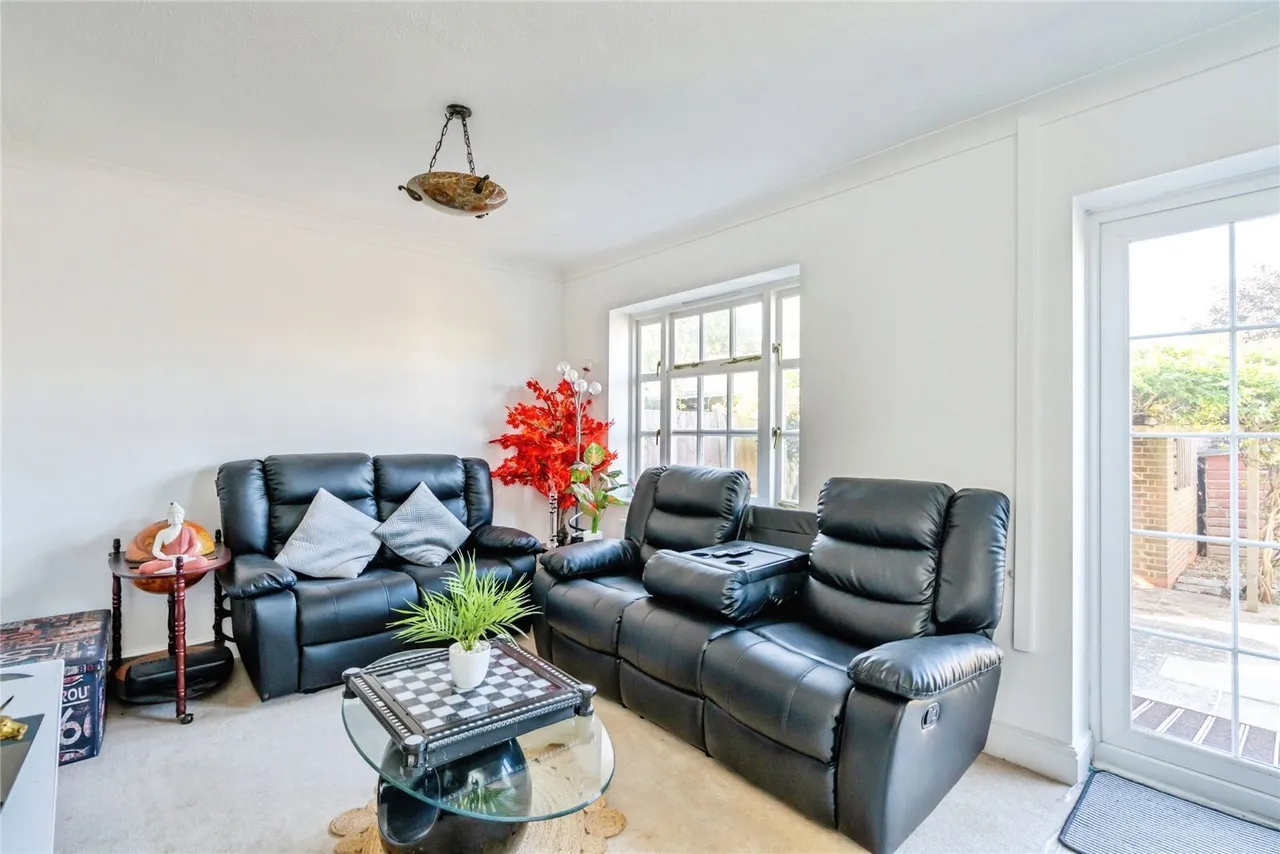 Peter Weston Place, Chichester, PO19, photo 12