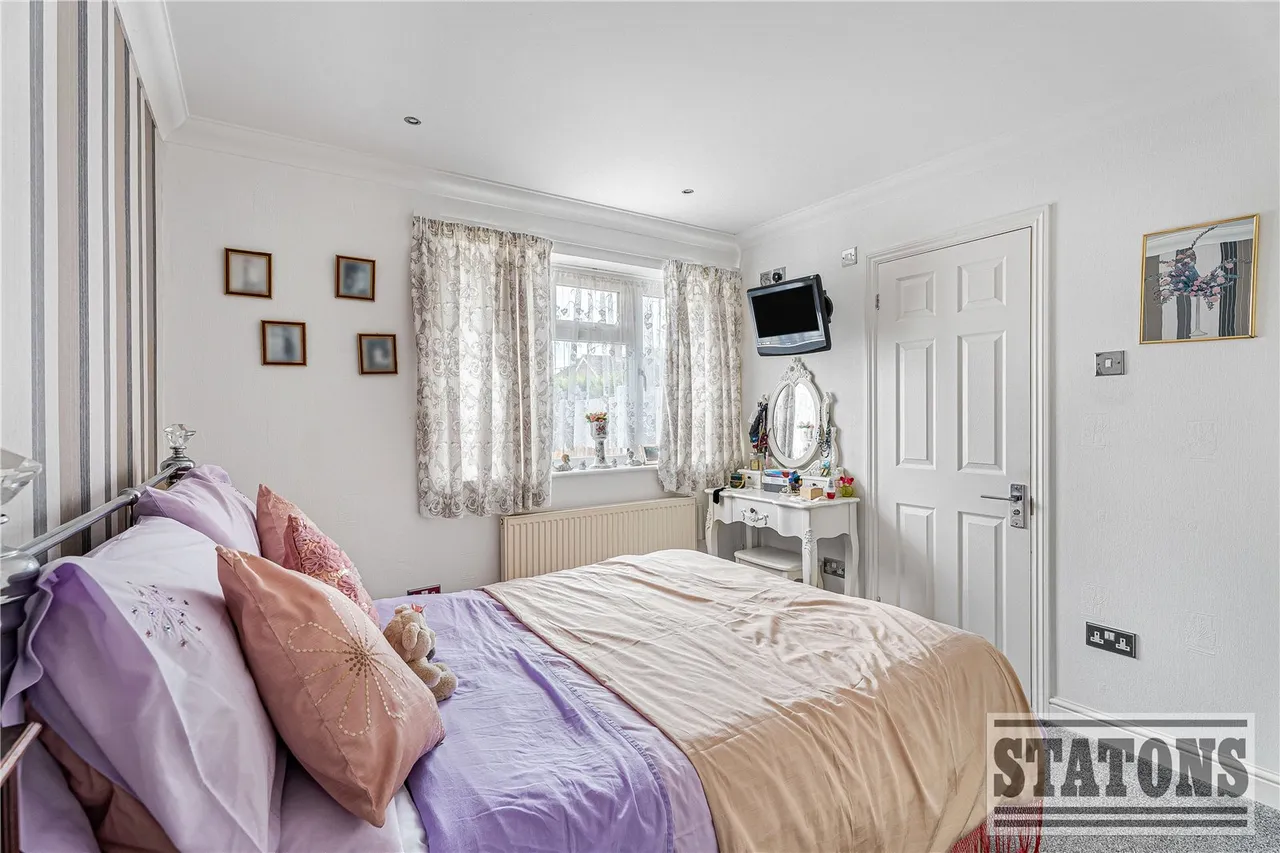 Alderman Close, Welham Green, North Mymms, Hatfield, AL9 7DS, photo 8