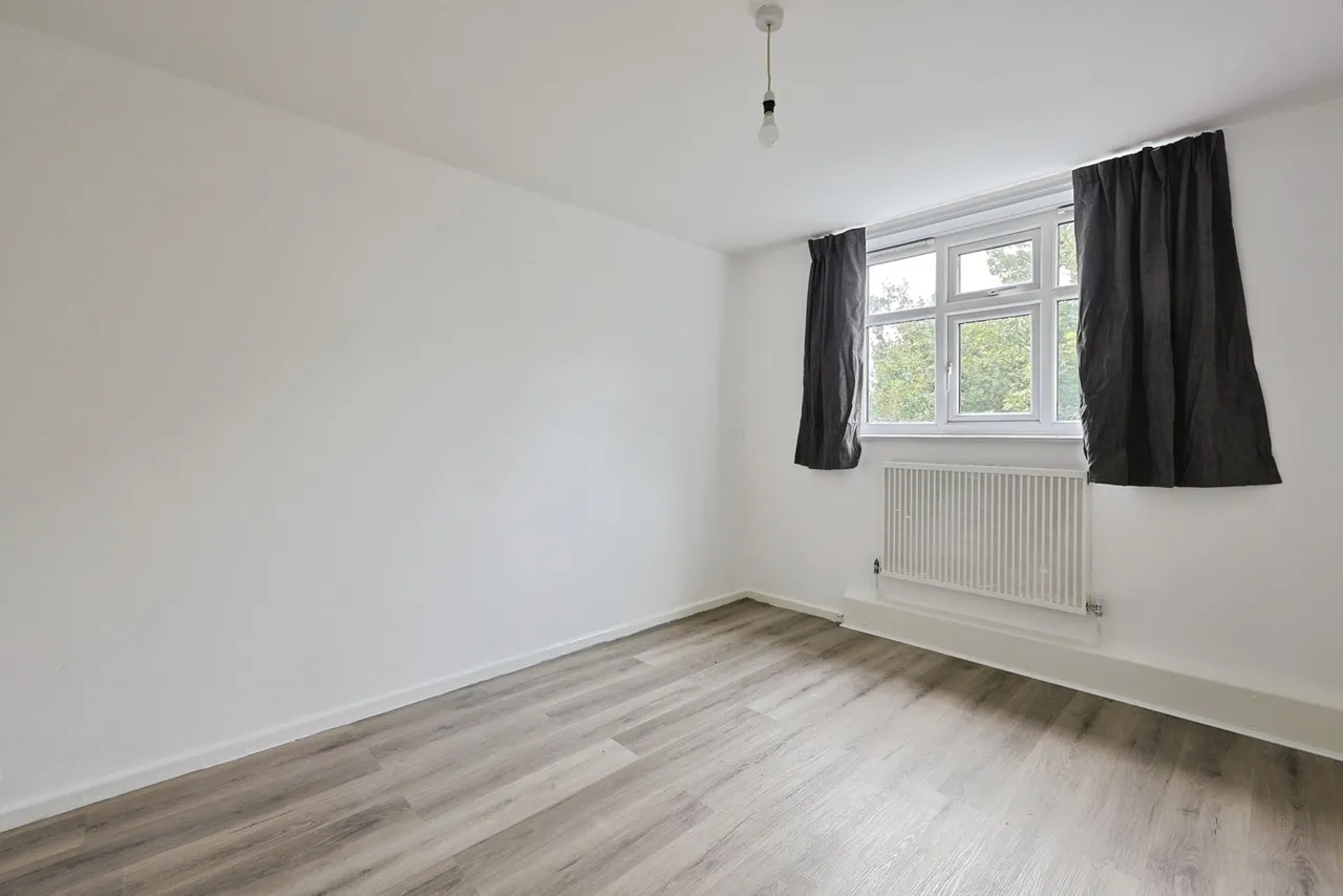 Burns Road, London, SW11, photo 7