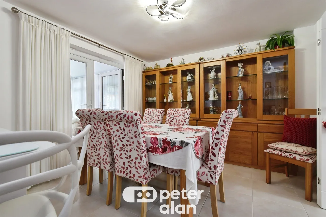 Heol Y Deri Aberdare, CF44, photo 21