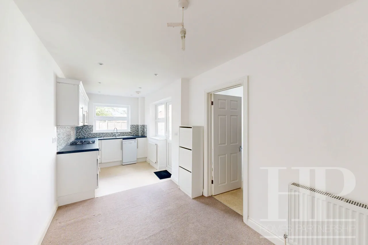 West Street, Crawley, RH11, photo 10