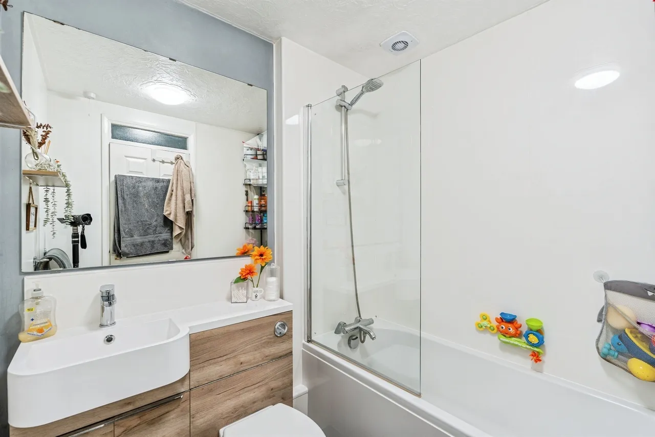 Brunel Road, Southampton, SO15, photo 10
