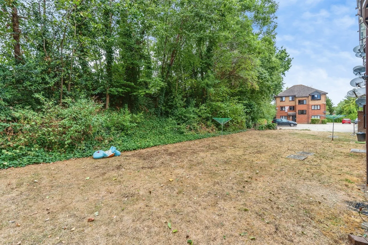 Brunel Road, Southampton, SO15, photo 13