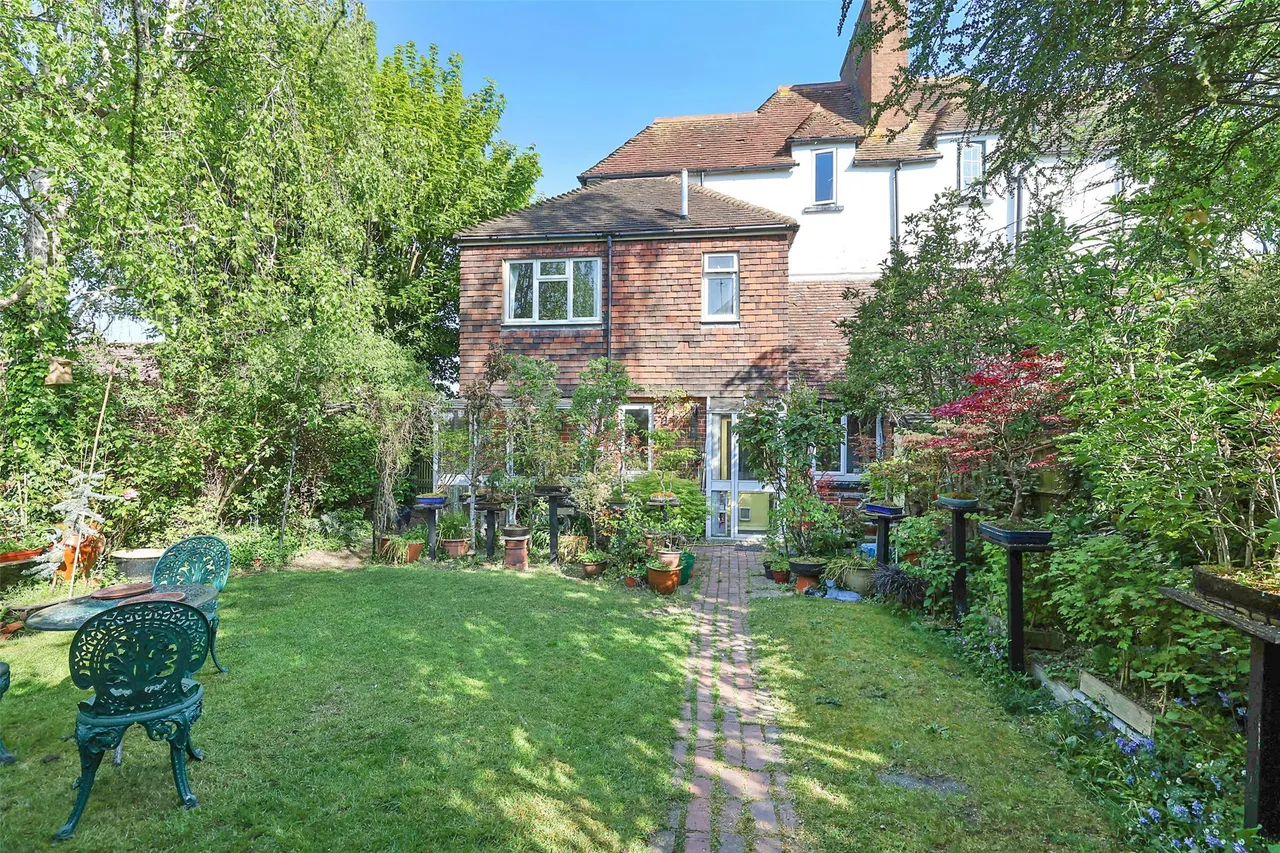 Leatherhead Road, Great, KT23, photo 2