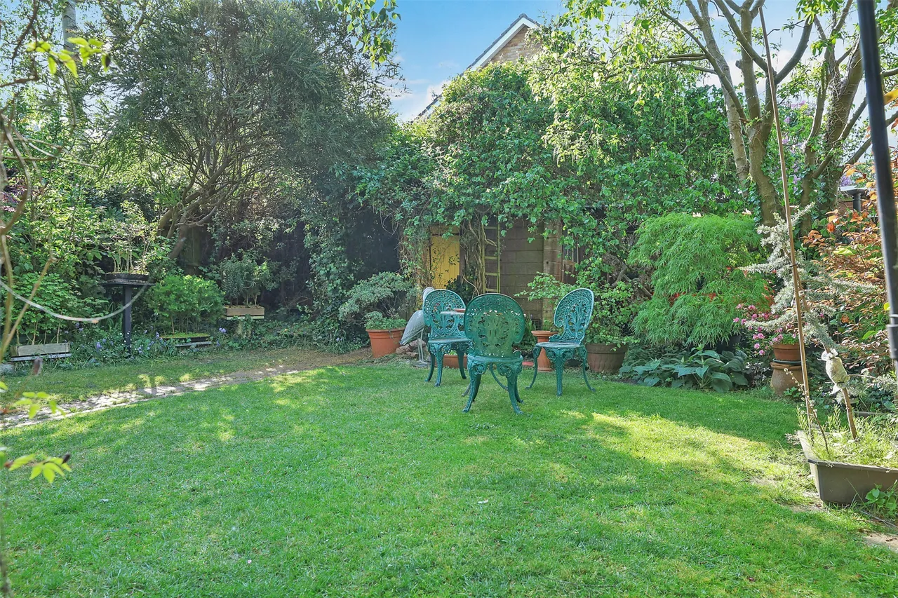 Leatherhead Road, Great, KT23, photo 11