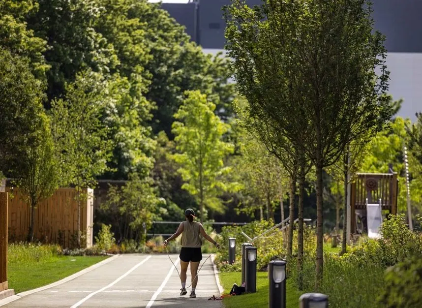 Nestles Avenue, Hayes, UB3, photo 9