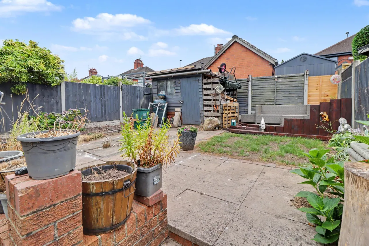 Sutherland Avenue, Stoke on Trent, photo 7