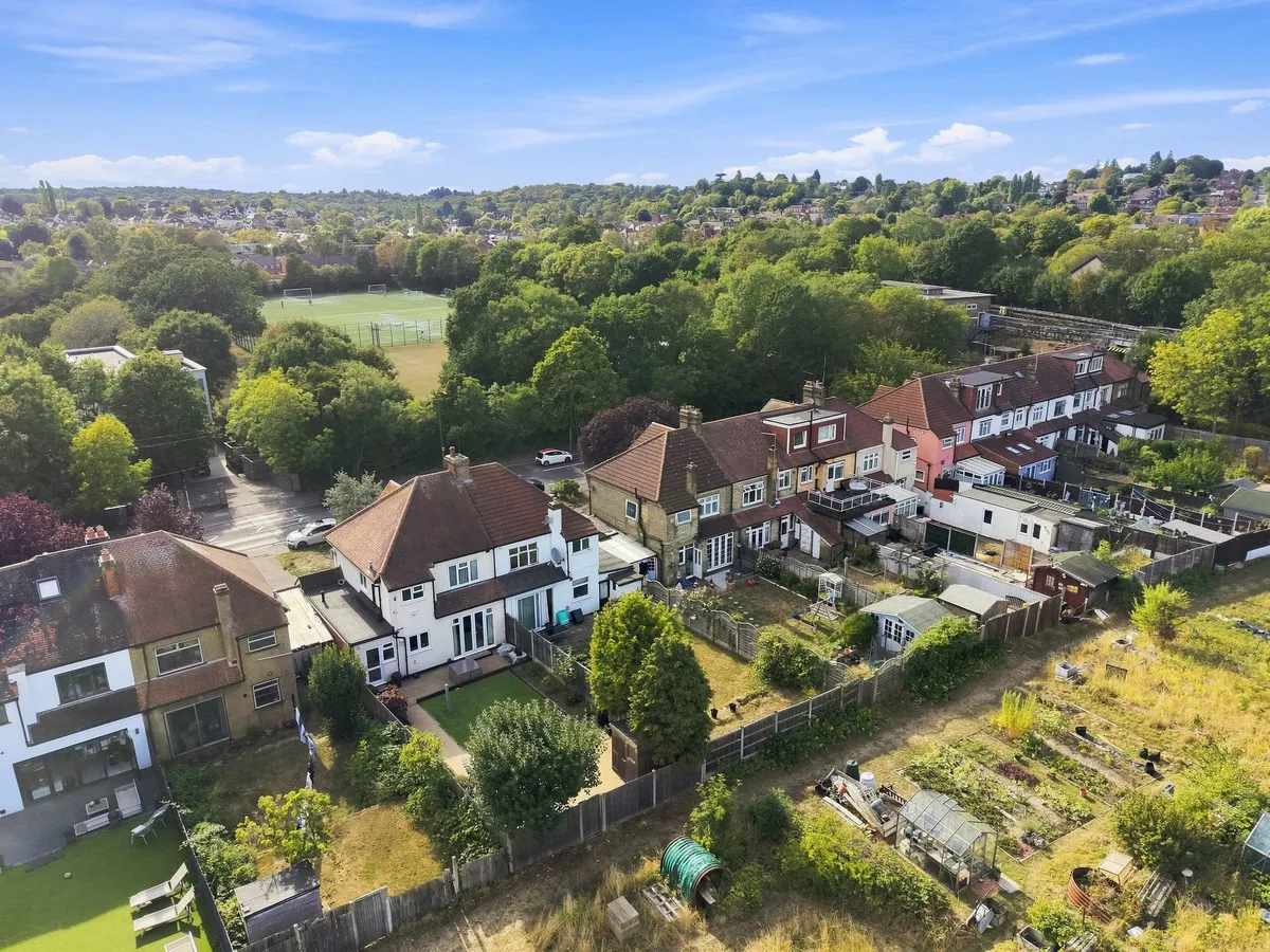 Roding Road, Loughton, IG10, photo 18
