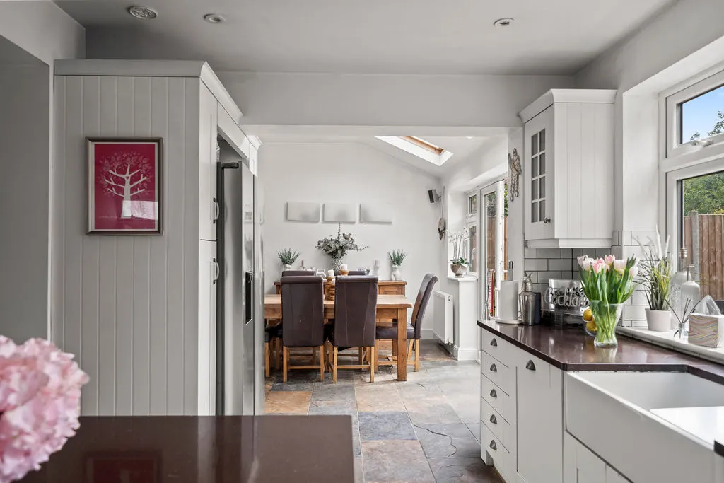 Blenheim Gardens, Wallington SM6 9PW, photo 5