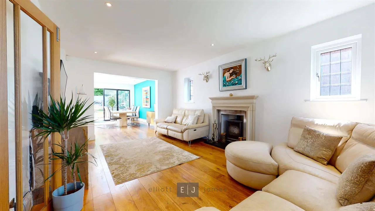 Brancepeth Gardens, Buckhurst Hill, IG9, photo 5