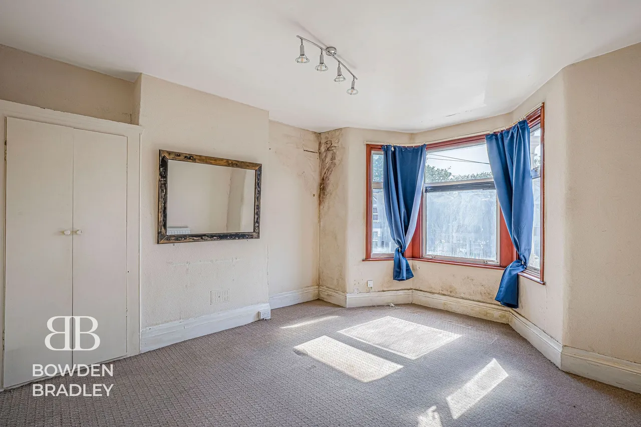 De Vere Gardens, Ilford, IG1, photo 8