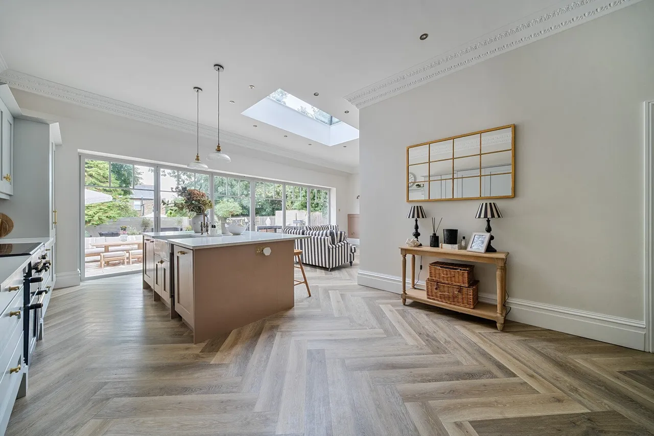 Longlands Road, DA15, photo 7