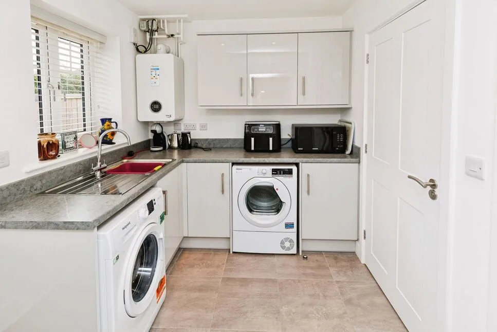 Molesworth Way, Whittington, Shropshire, SY11, photo 5