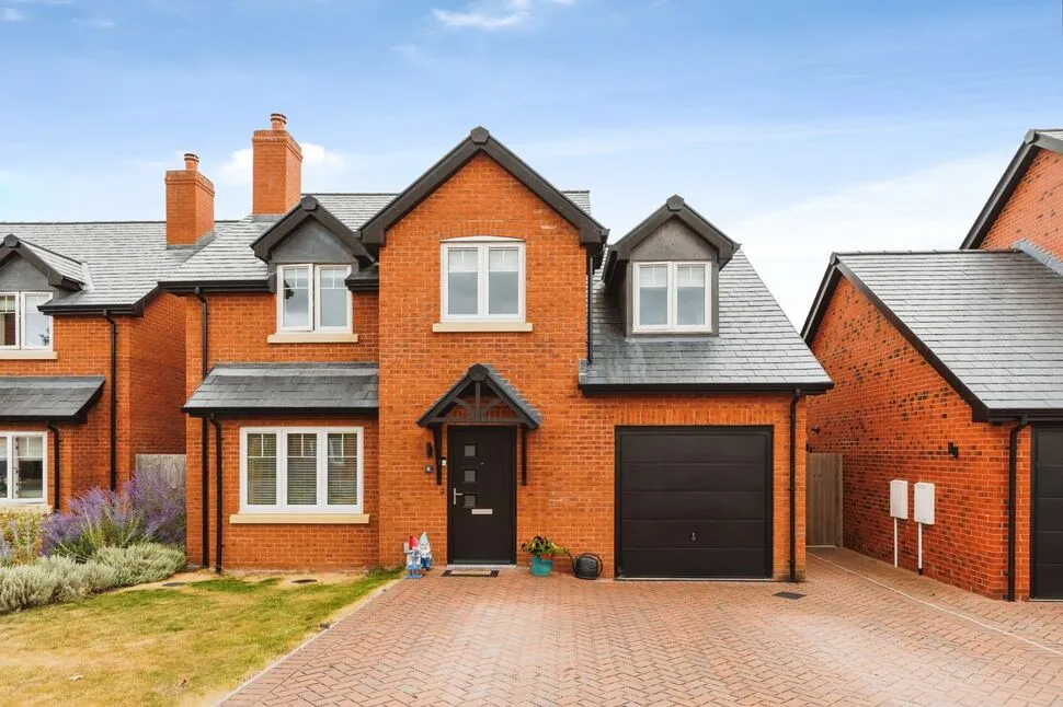 4 bed house for sale — Molesworth Way, Whittington, Shropshire, SY11