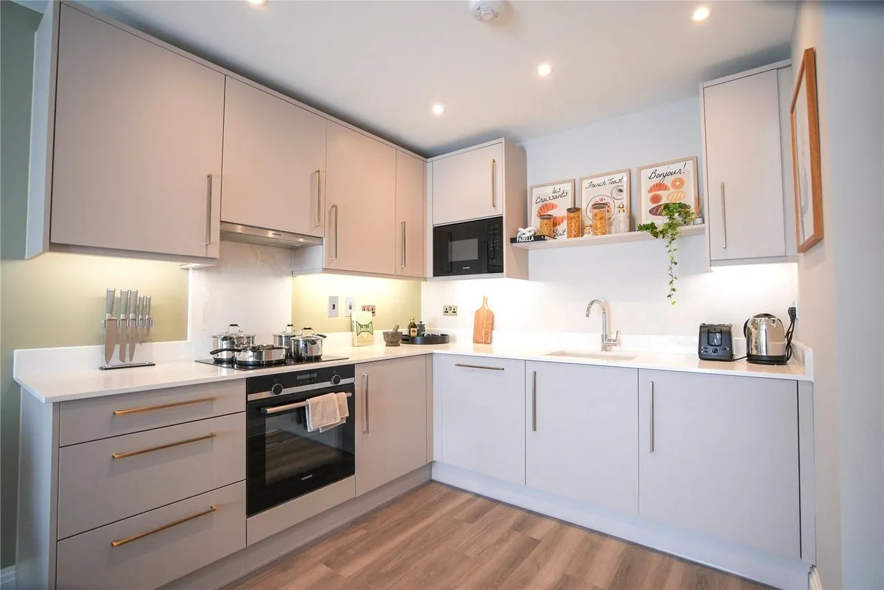 Brook House, Tonbridge, TN9, photo 10