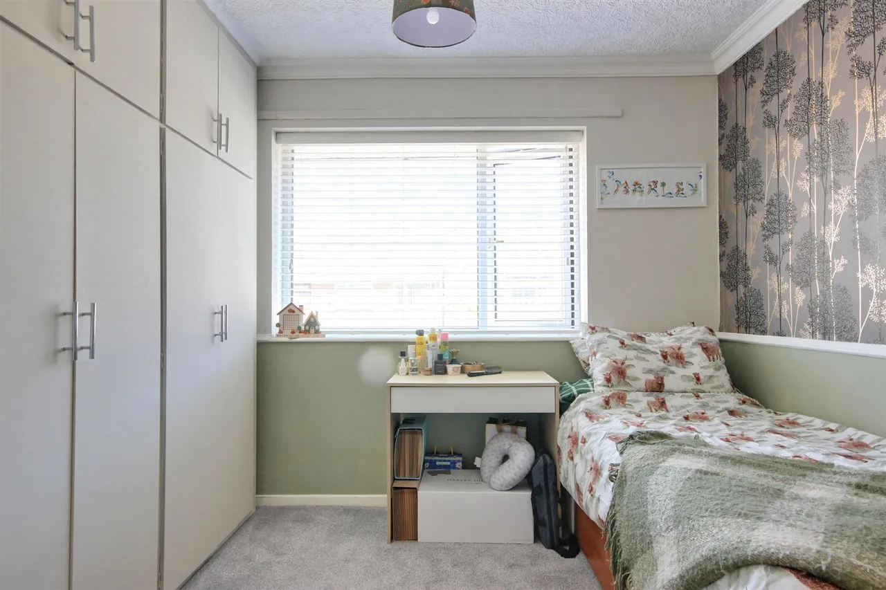 Brigg Drive, Hessle, photo 15