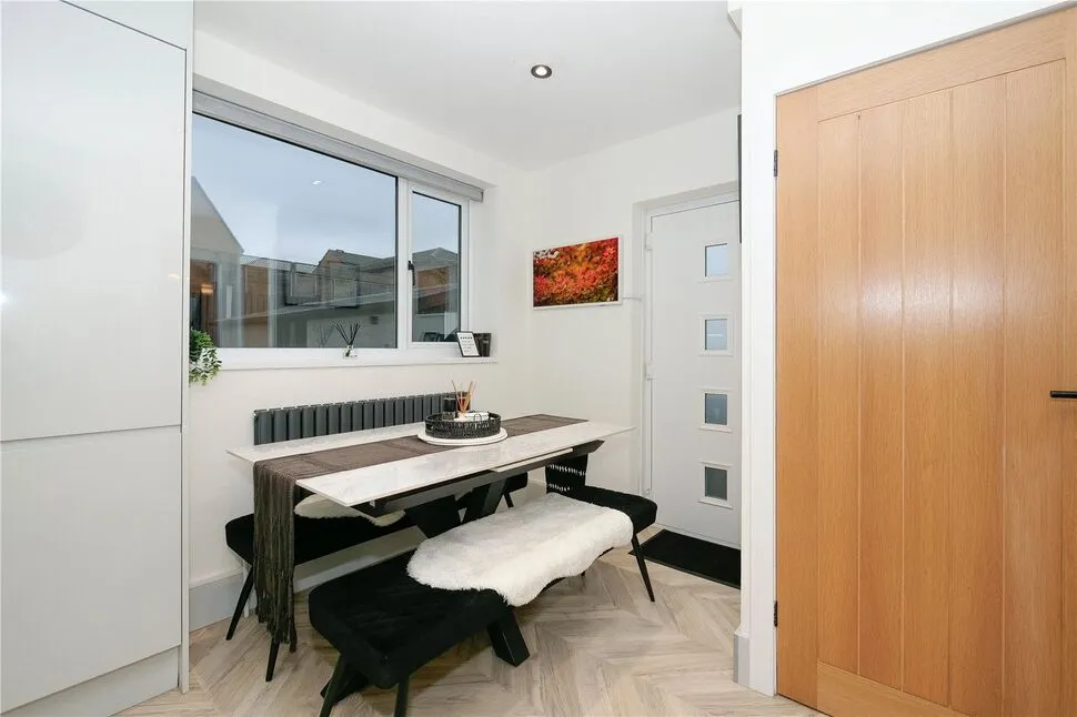 Somerset Avenue, Baildon, BD17, photo 5
