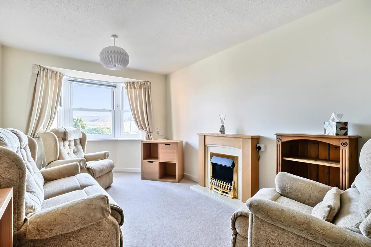 New Park Street, Devizes, SN10, photo 10