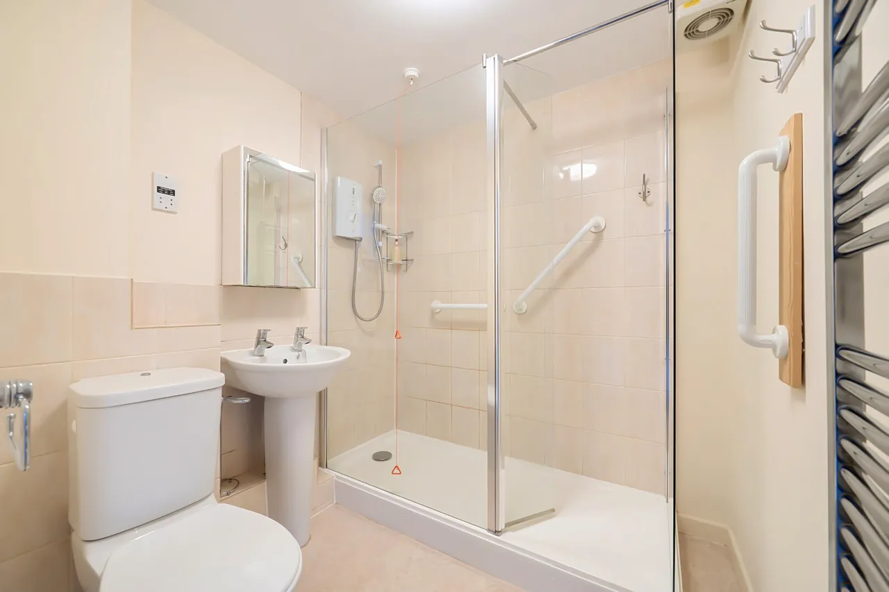New Park Street, Devizes, SN10, photo 4