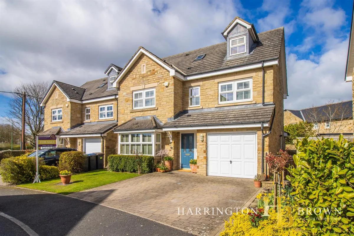 5 bed house for sale — Bishops Meadow, Lanchester