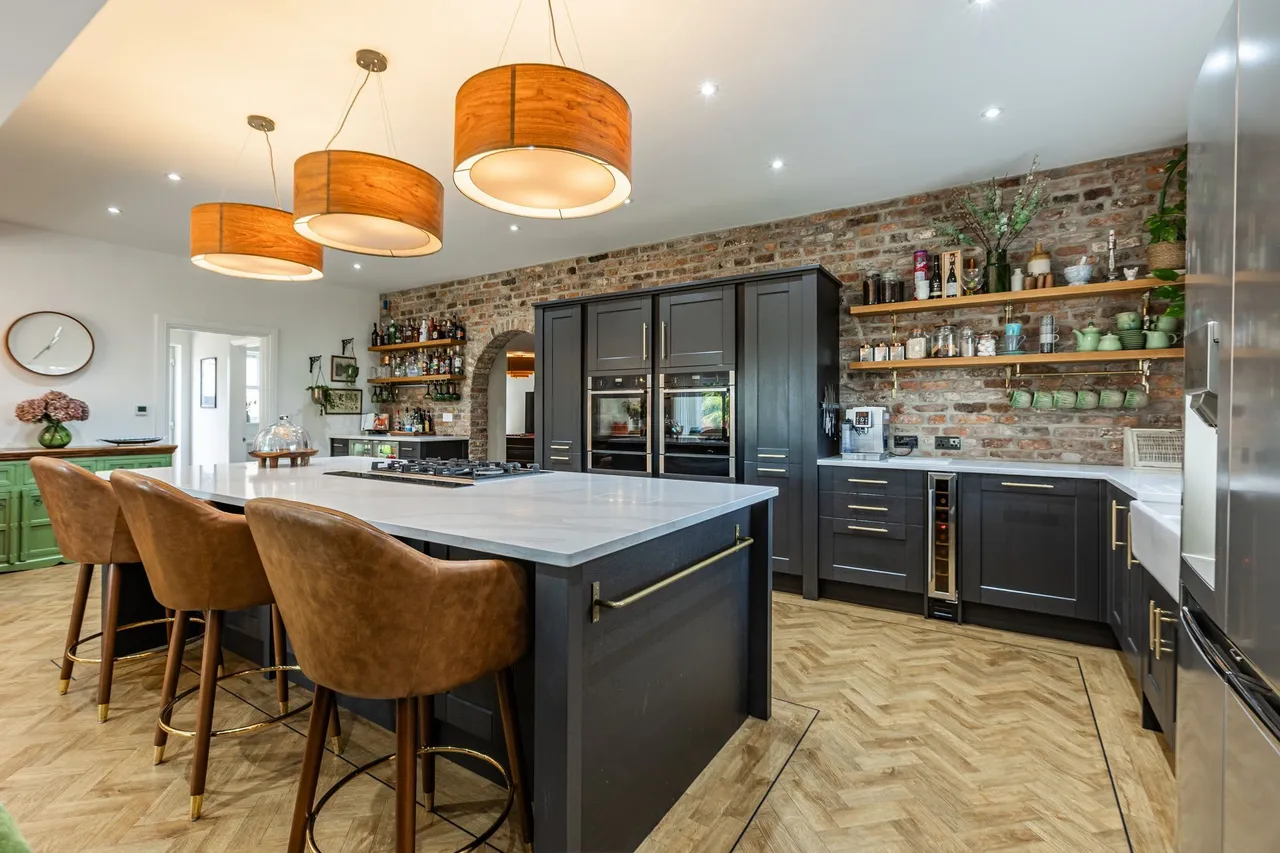 Beautifully Renovated Country Residen, photo 10