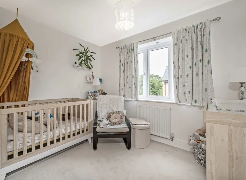 Orchard Farm Avenue, East Molesey, KT8, photo 10